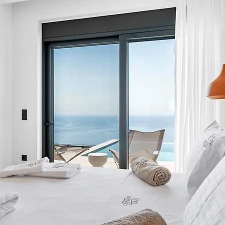 Infinity Luxury Villas, Lefkada וילה